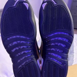 JORDAN 12 ROYALTIES/ S: 11.5/ USED